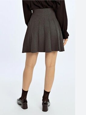 St. John black a-line knit Skirt